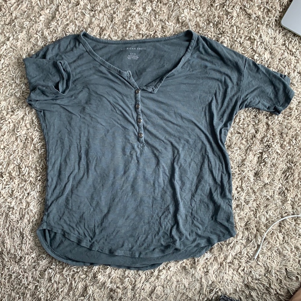 American Eagle T-Shirt